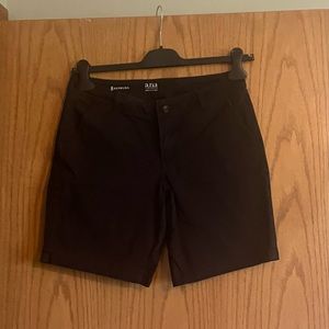 Ana Bermuda Shorts